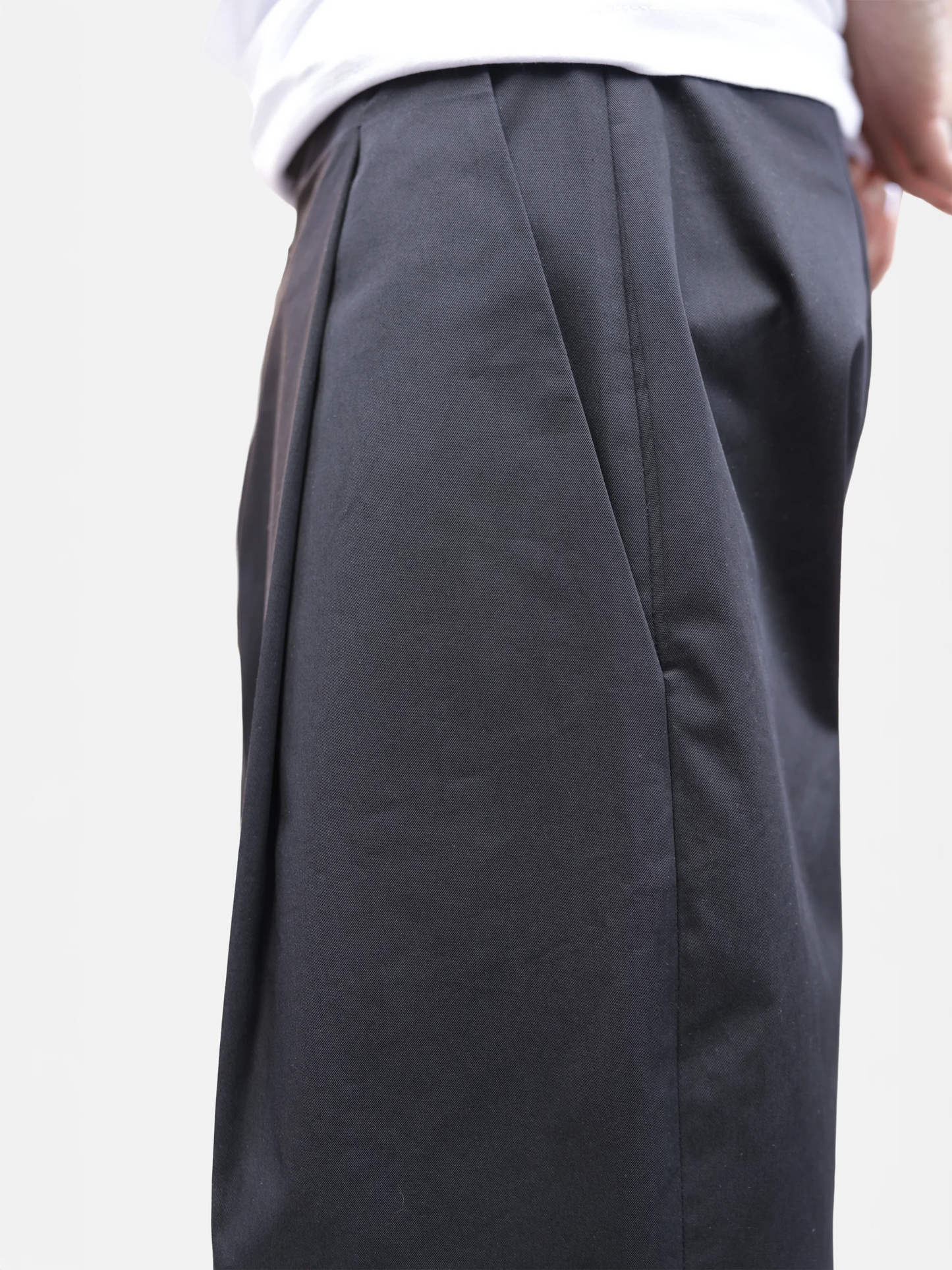 Shaka Bermuda Shorts - Black - Pre-order-4